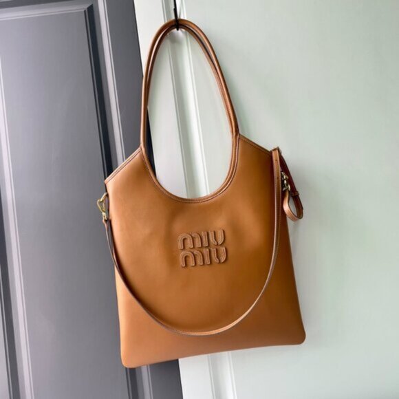 Miu Miu Ivy Suede And Crochet Shoulder Bag - Picture 2 of 9